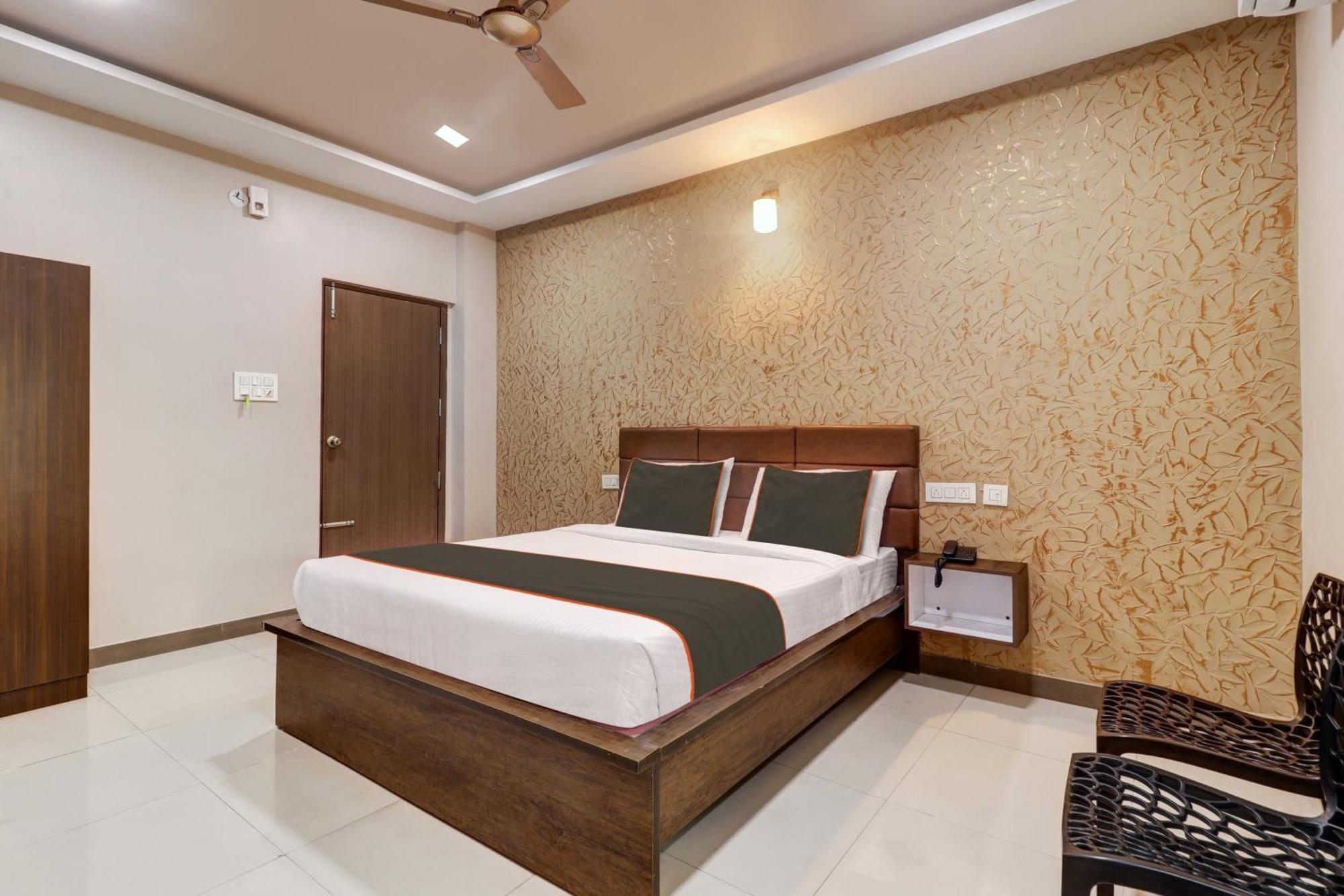 Emara Delight Executives Rooms Bangalore Buitenkant foto